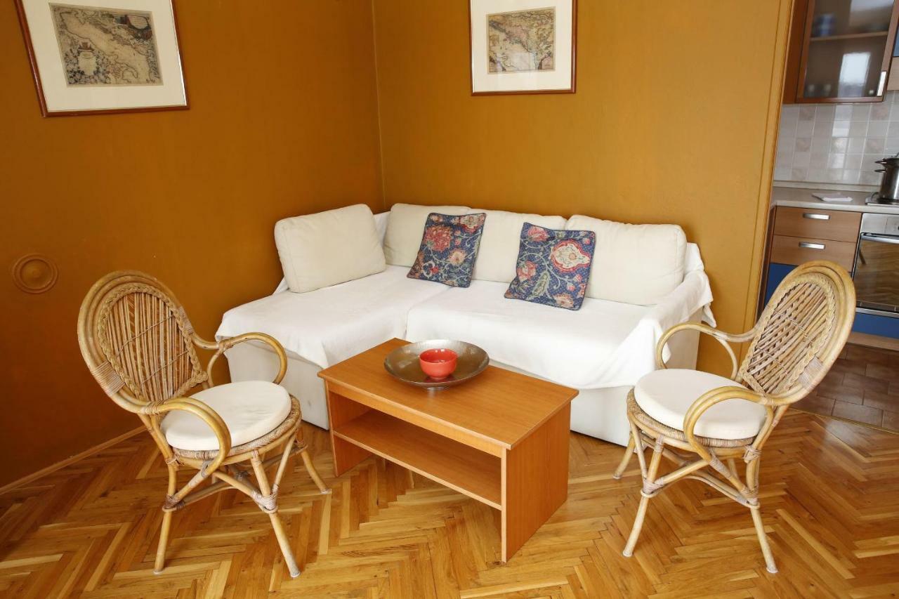 Apartment And Rooms Villa Kolonada 보디체 외부 사진