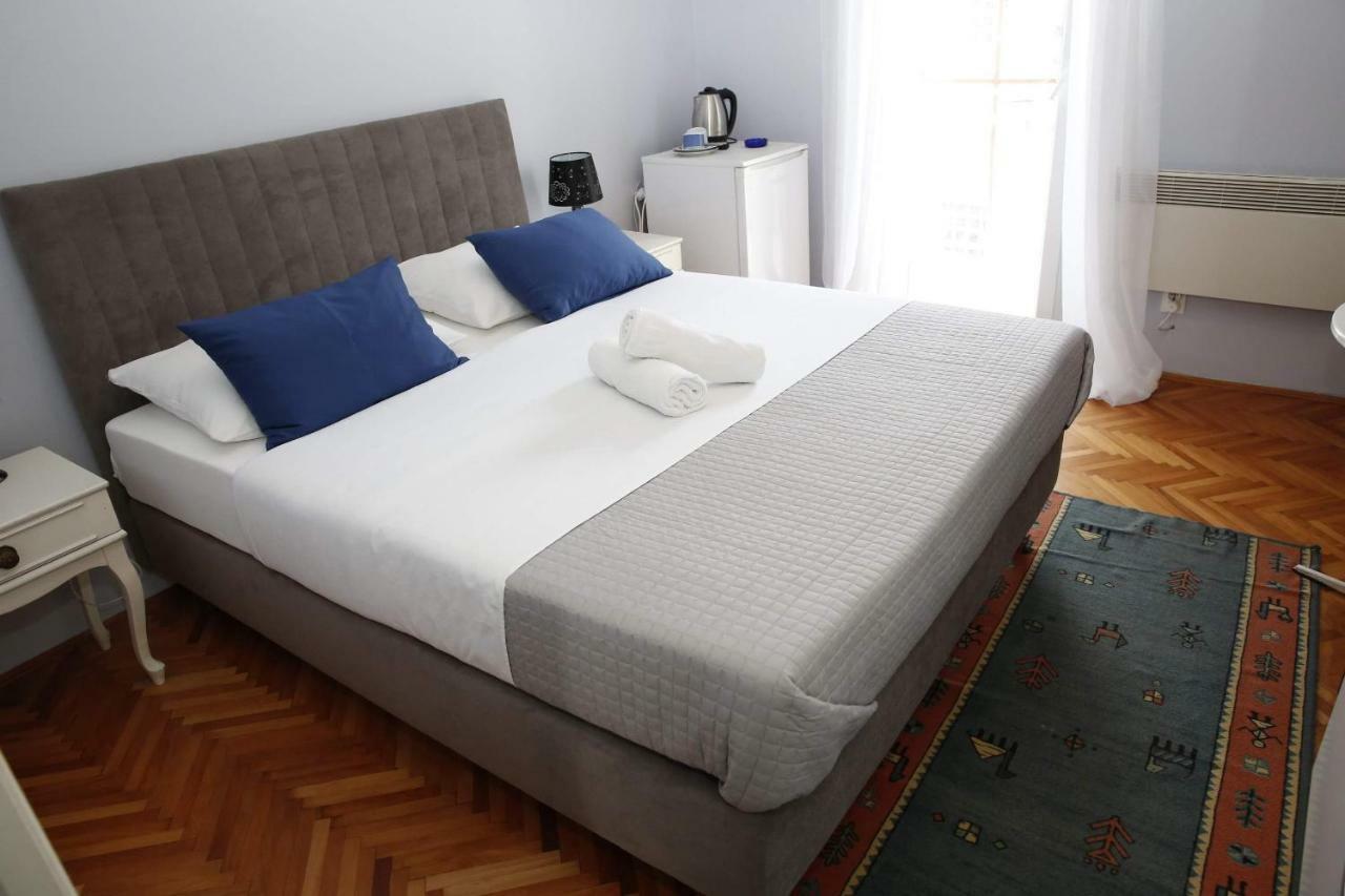 Apartment And Rooms Villa Kolonada 보디체 외부 사진