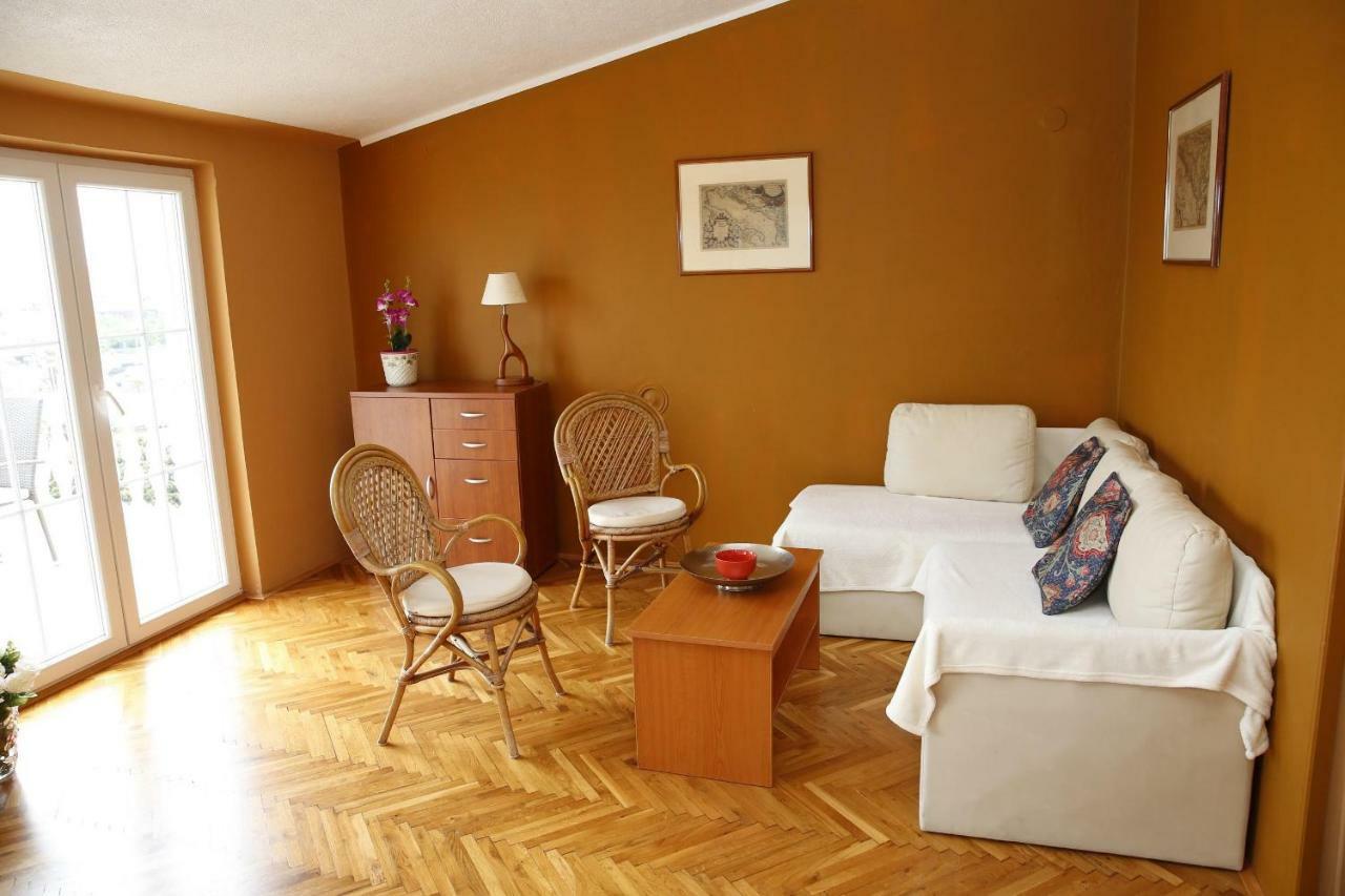 Apartment And Rooms Villa Kolonada 보디체 외부 사진